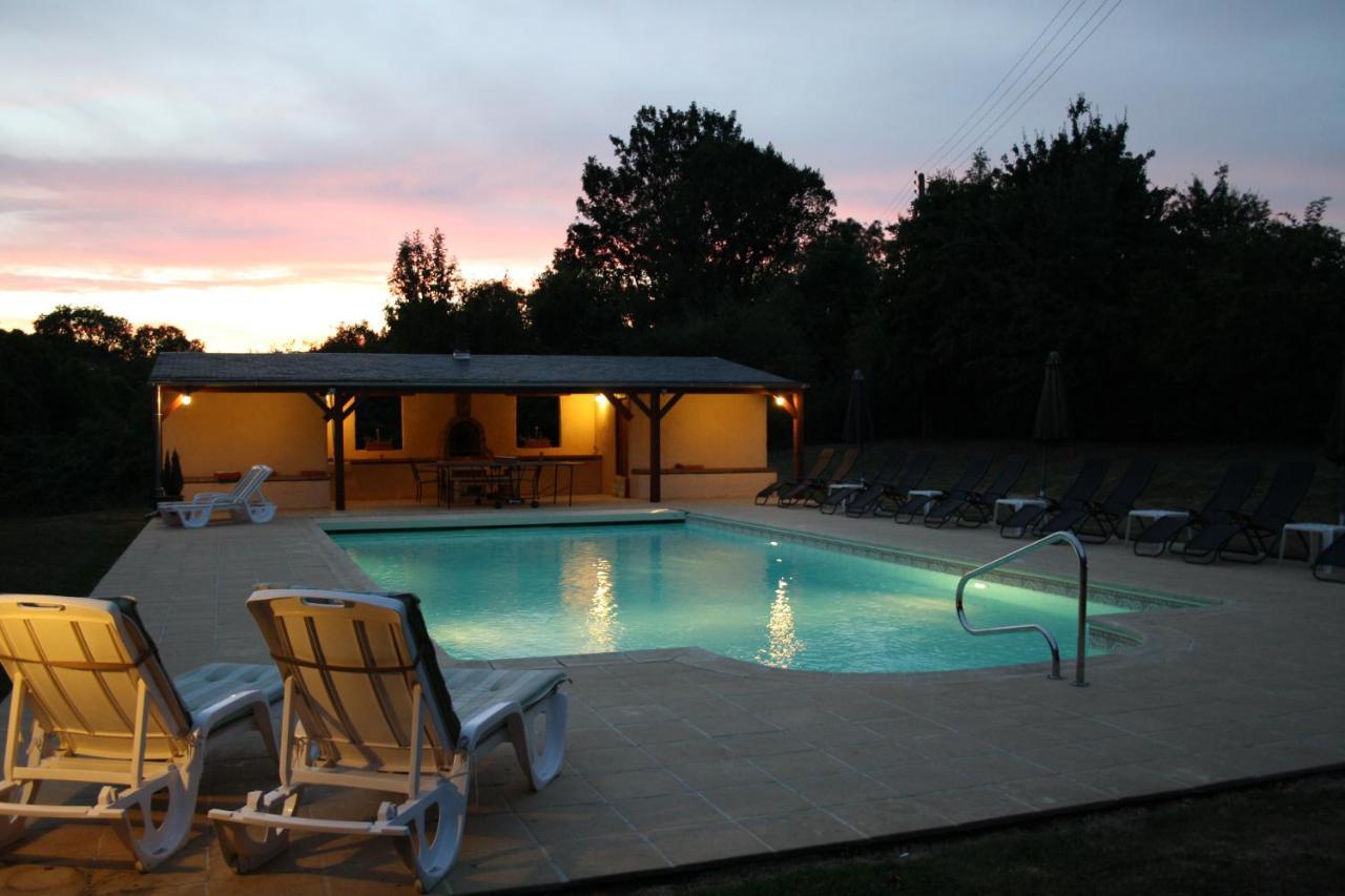 Manoir De La Basse-Cour Bed & Breakfast Asnieres-sur-Vegre Exterior photo