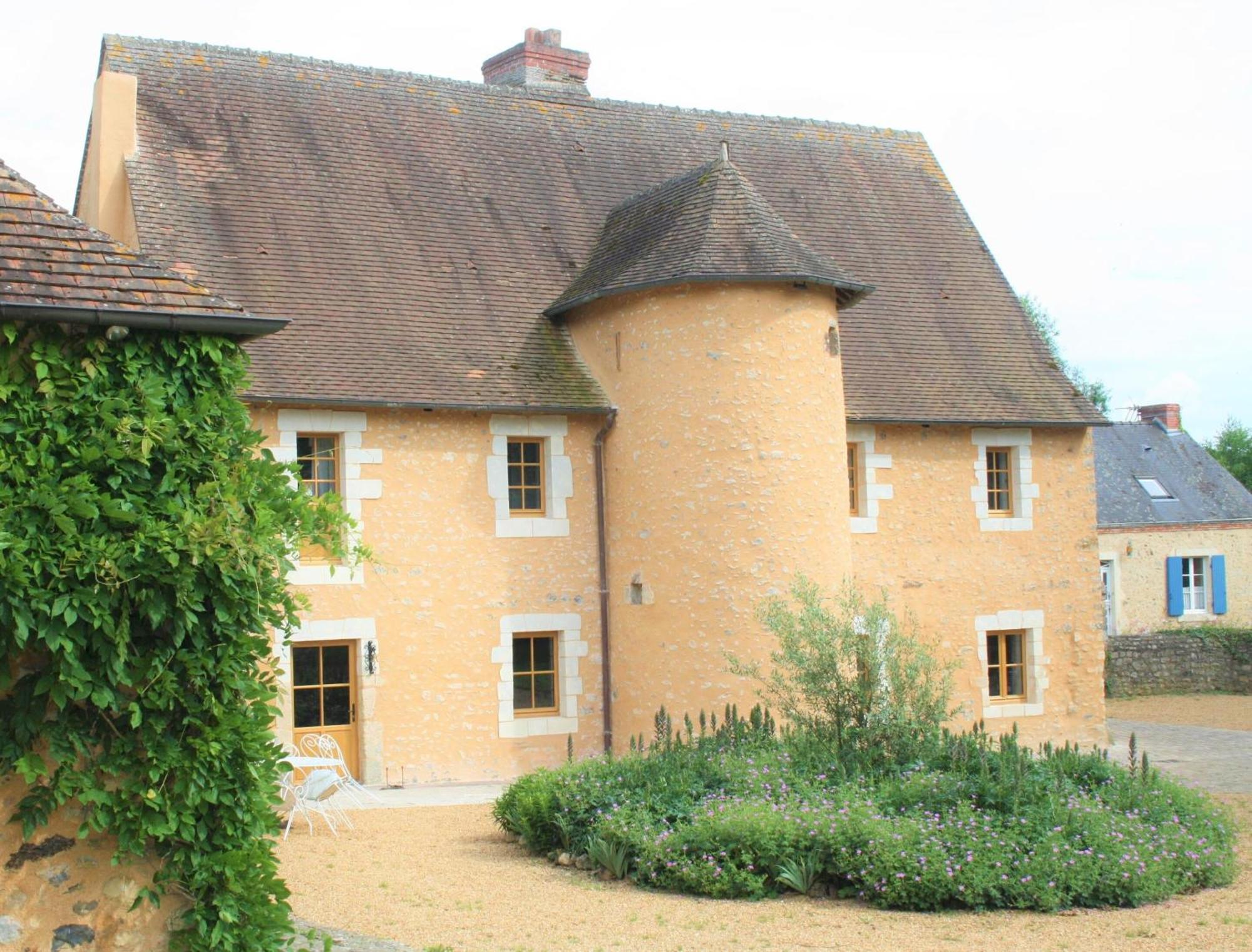 Manoir De La Basse-Cour Bed & Breakfast Asnieres-sur-Vegre Exterior photo